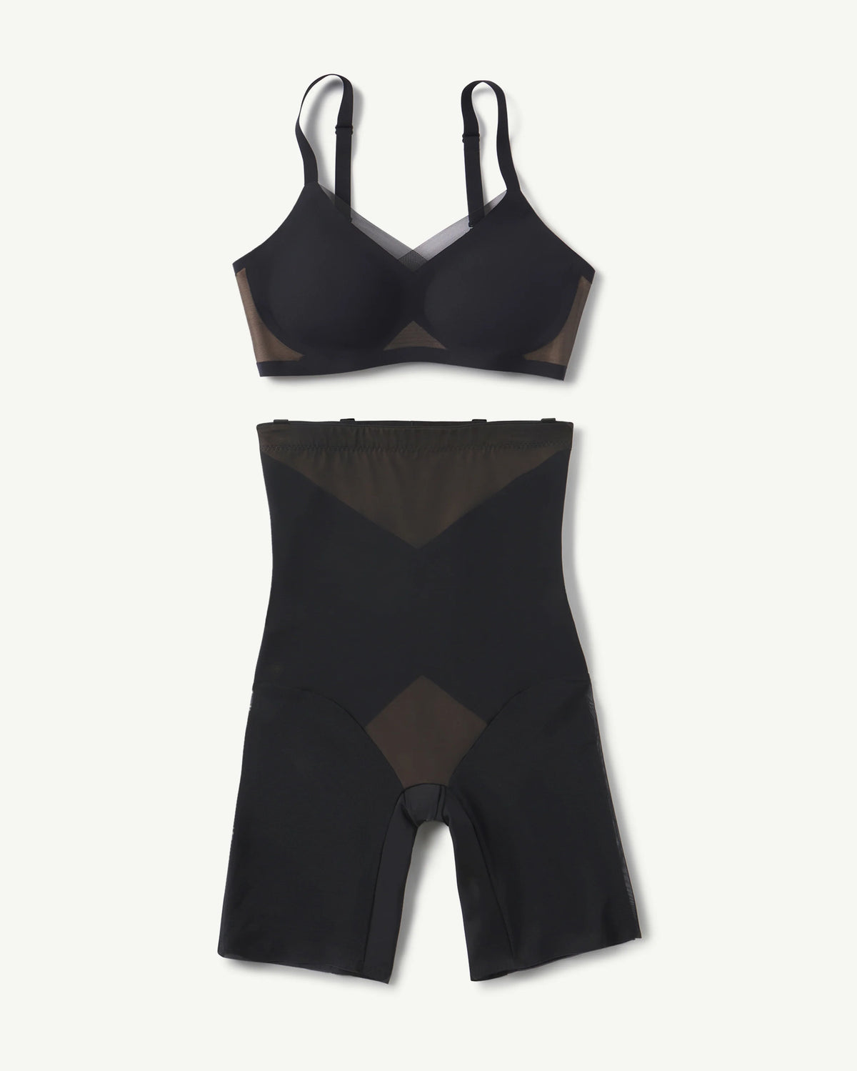 CrossOver Bra + SuperPower Short Bundle Main image